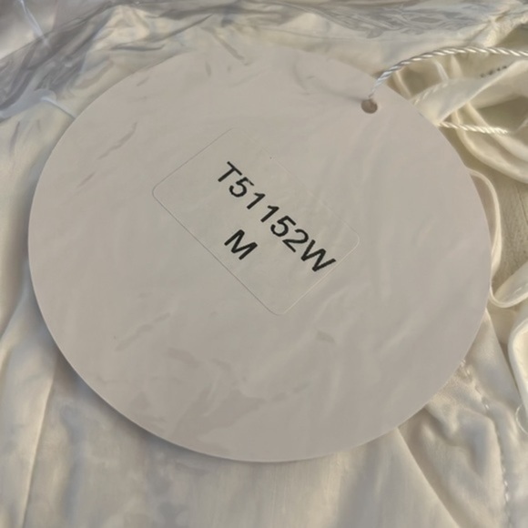 Lace up Lace sleeved blouse - Picture 5 of 5